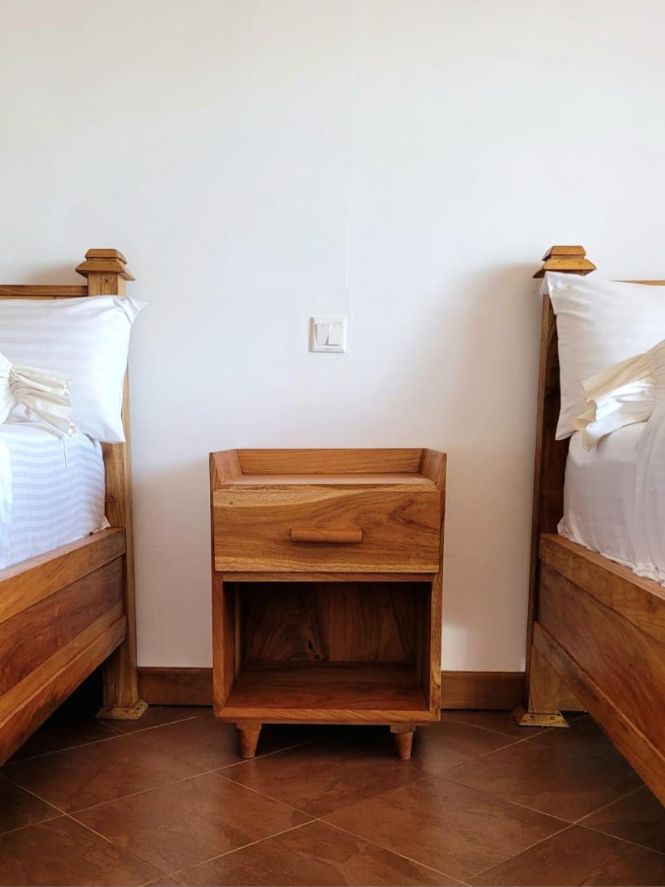 Babylon Lodge Marangu Eksteriør bilde